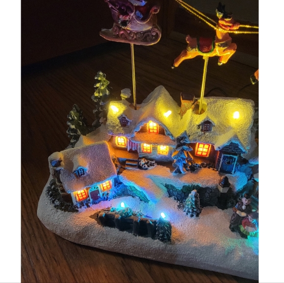 Animated Santa & Reindeer Christmas Village - Picture 7 of 13